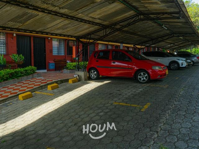 place photo 36