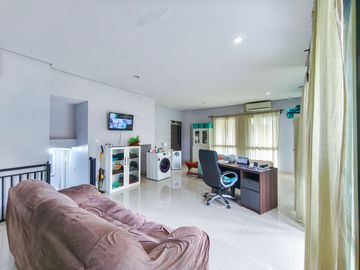 place photo 59
