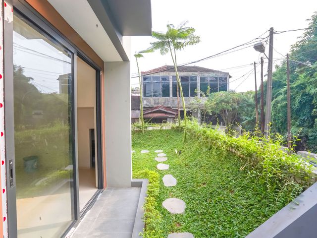place photo 79