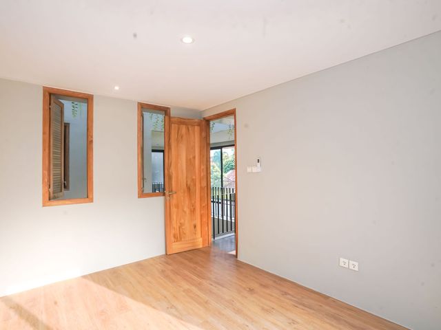 place photo 53