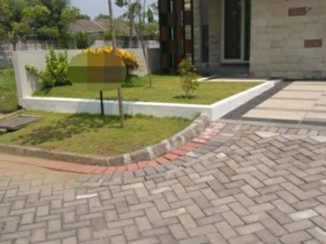 Rumah Safira Garden di Sidoarjo, Baru Gress