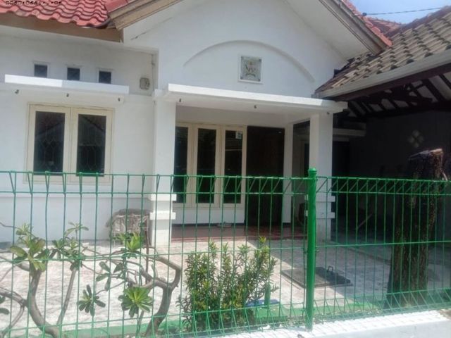 Rumah siap huni Araya 1 Galaxy Bumi Permai Hadap selatan