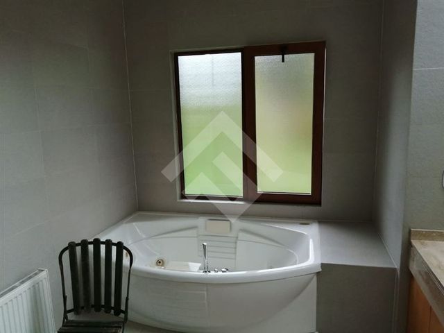 place photo 56