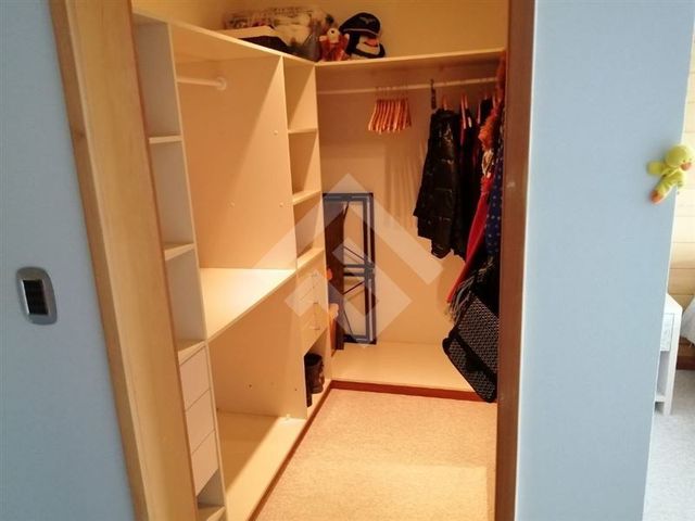 place photo 50