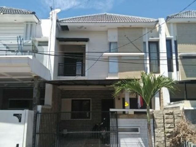 Rumah Semi Furnish Rungkut Asri Row Jalan 3 Mobil