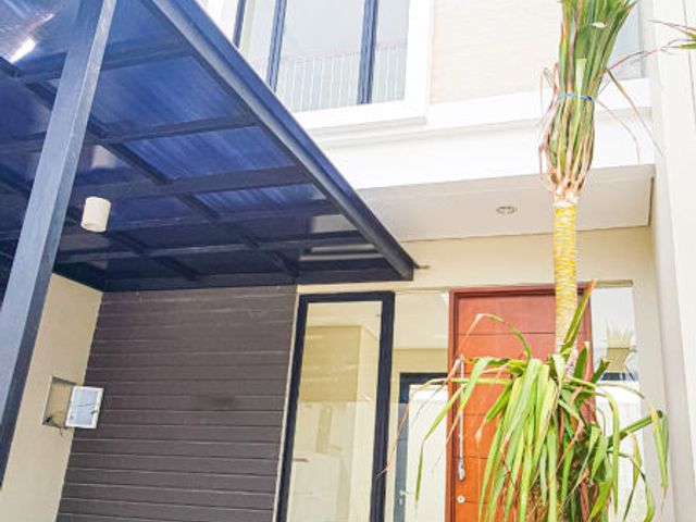 Rumah Disewakan North West Hill Surabaya Siap Huni KT