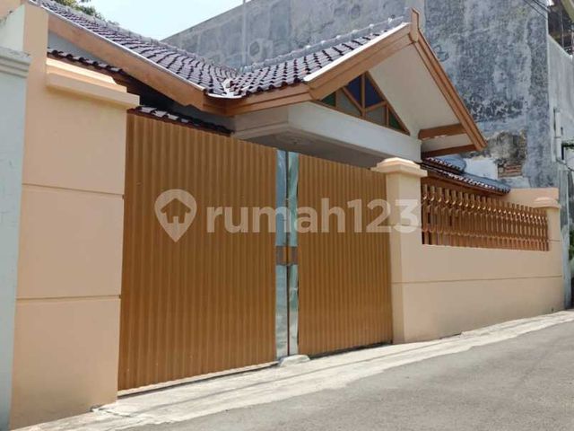 Rumah Siap Huni Dekat Sekolahan Pius