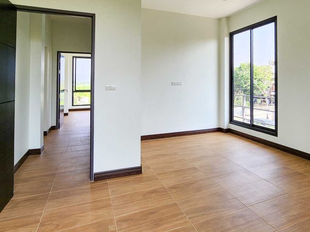 place photo 53