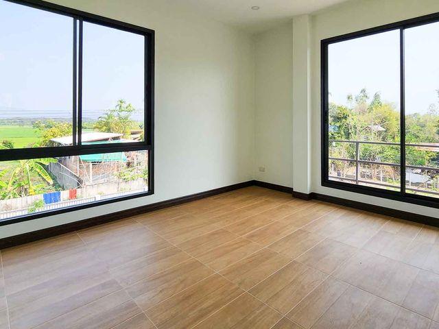 place photo 55