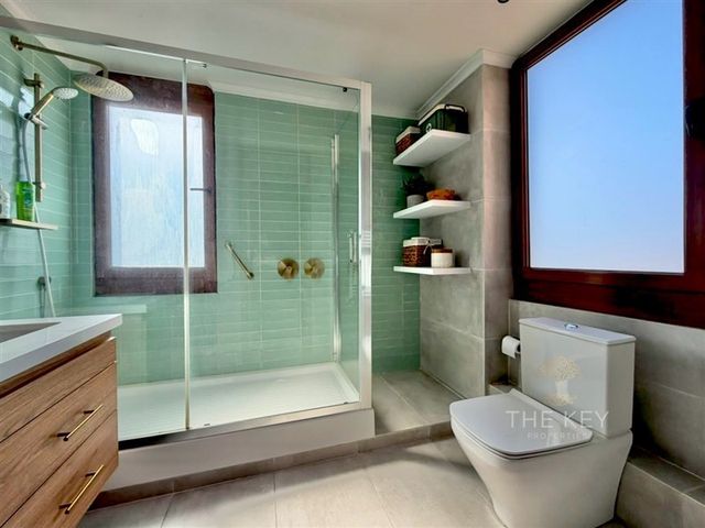place photo 40