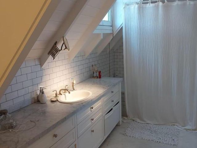 place photo 65