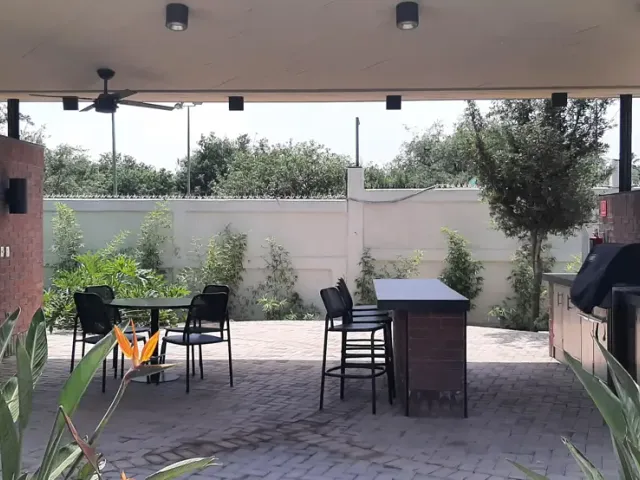 place photo 16
