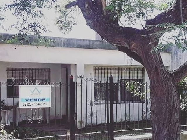 CASA EN LUJAN BARRIO JUAN XXIII