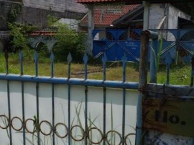 Rumah Usaha Raya Semampir Indah