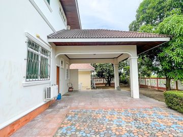 place photo 60