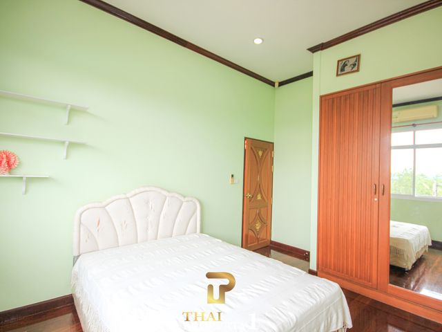 place photo 44