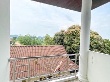 place photo 52