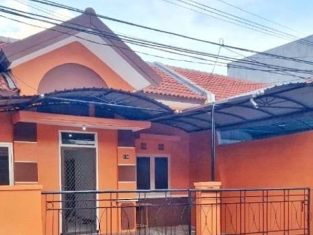 Rumah Lebak Hadap Barat PLN 2200