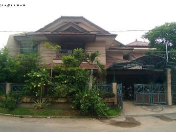 Rumah di Margorejo Indah, Hadap Barat