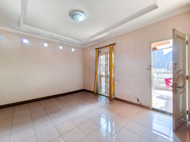 place photo 51