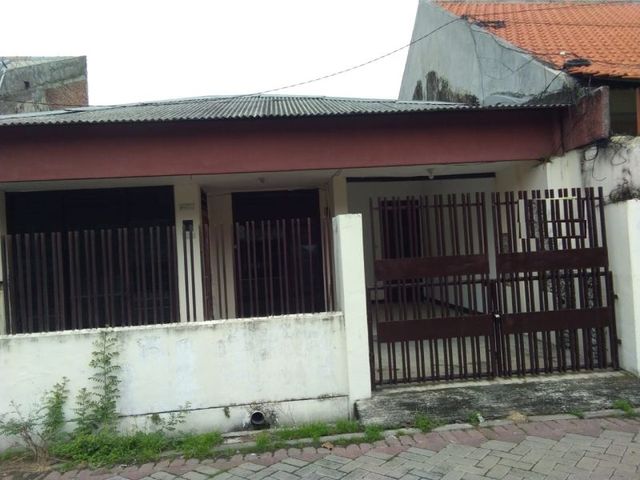 Rumah disewakan Ngagel Timur Surabaya