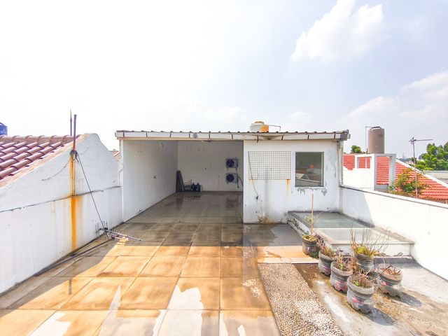 place photo 32