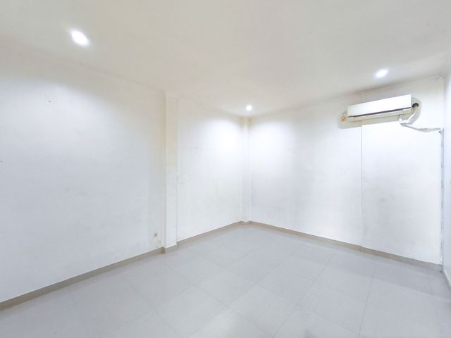 place photo 45
