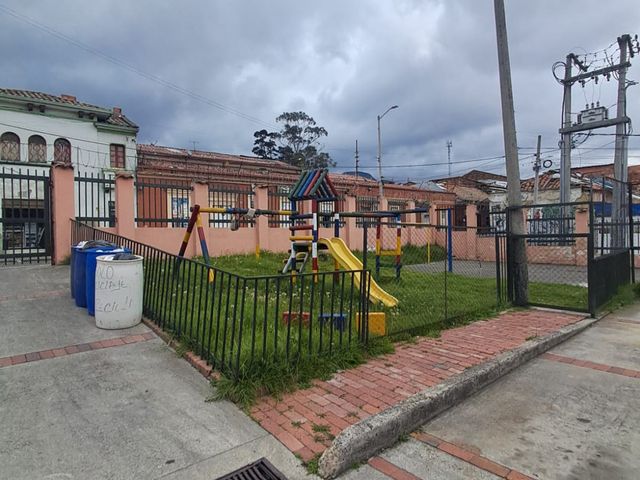 place photo 24
