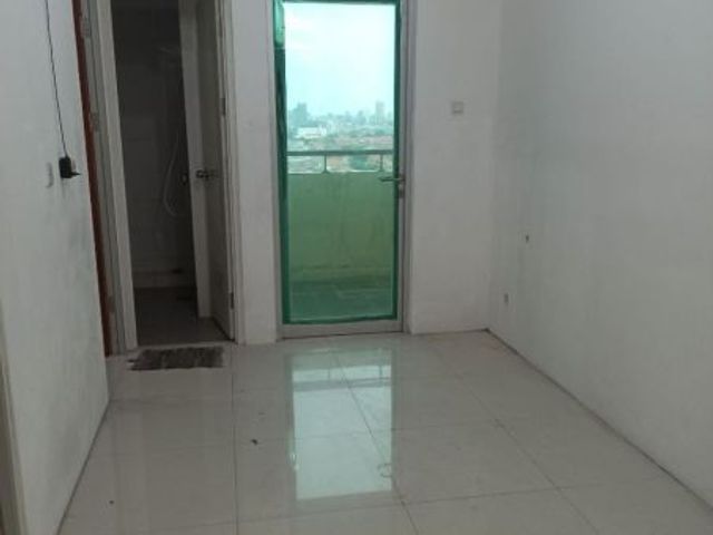 Apt. Gunawangsa Tidar View pool dan city Xyhne