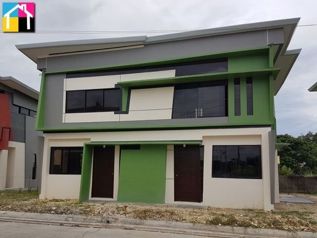 EASTLAND ESTATE LILOAN CEBU HOUSE AND LOT FOR SALE