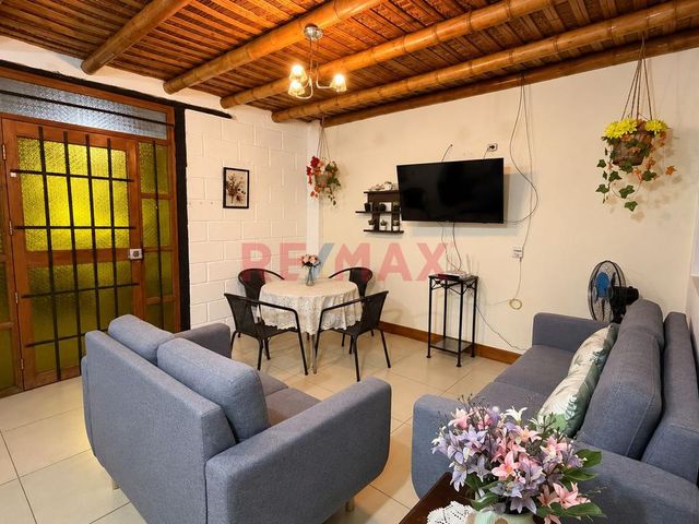 Se Alquila Hermoso Departamento Amoblado Y Equipado En Zona Estratégica — Chincha