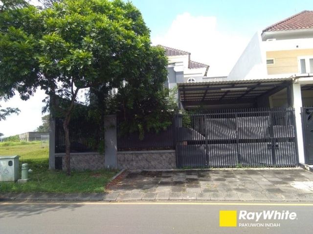 Rumah disewakan Bukit Palma Surabaya