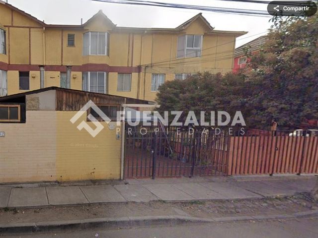 Casa en venta de 3 dorm. en Maipú