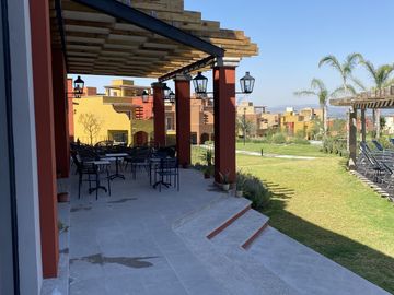 place photo 19