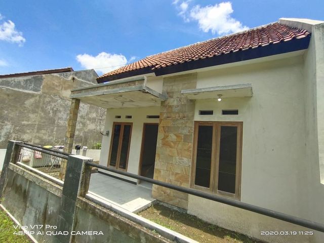 Dijual rumah di Gawanan Colomadu