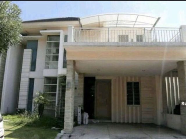 Rumah baru mewah elit di Palm Beach Pakuwon City sby