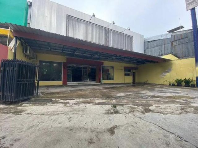 Rumah Usaha Dijual Jl. Indragiri Surabaya KT
