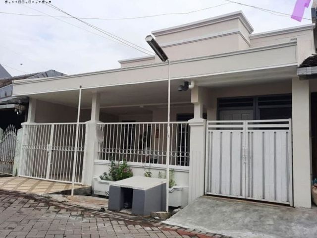 Rumah Sutorejo Timur STRATEGIS Row jalan 2,5 mbl