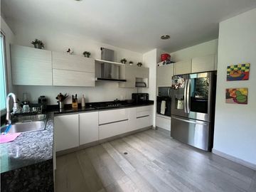 place photo 48
