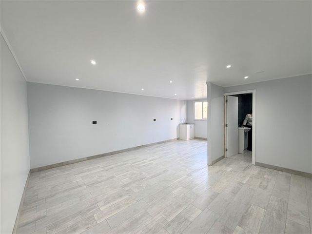 place photo 51