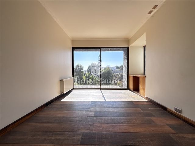 place photo 51