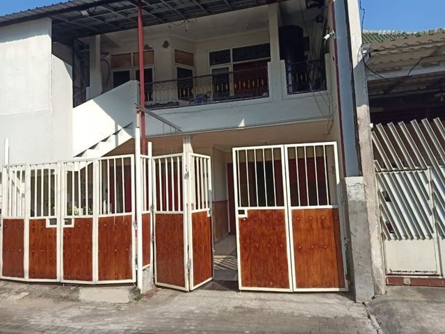 *Dijual Rumah 2 Lantai Siap Huni Pakis Tirtoasri Surabaya*_