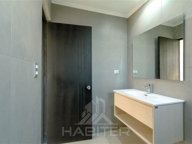 place photo 54