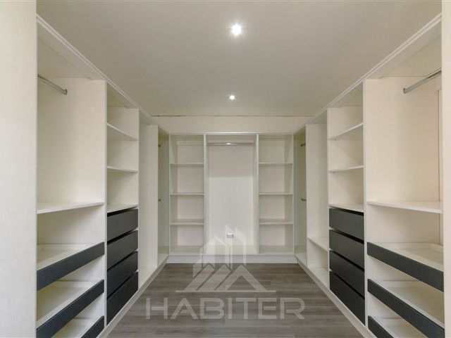 place photo 48