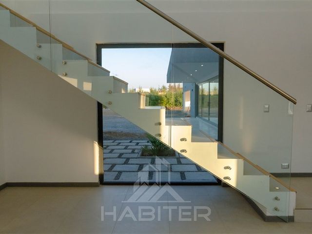 place photo 58