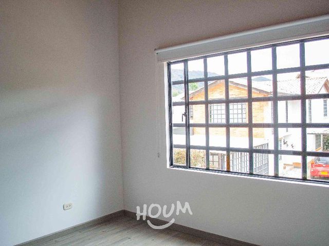 place photo 48