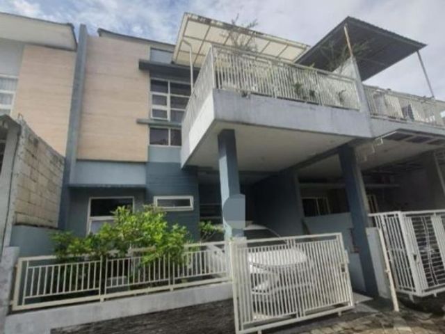 Rumah THE DHARMA INDAH REGENCY Hadap utara ONE GATE lSYSTEM