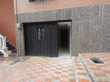 place photo 11