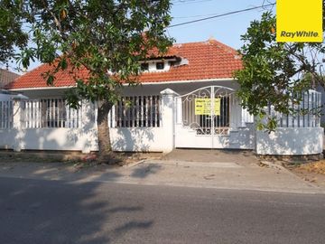 Dikontrakan Rumah Lokasi Di Ketintang Madya Surabaya
