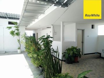 Dijual Rumah dan Toko Pusat Kota Surabaya di Jln Tembok Dukuh